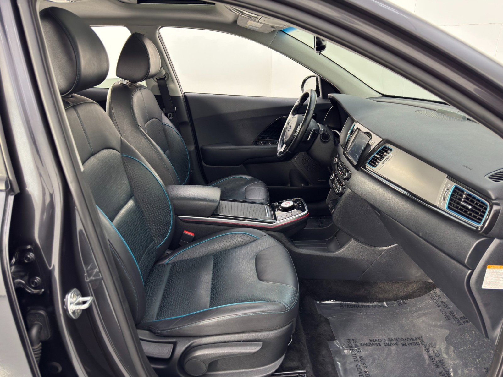 Used 2019 Kia Niro EX Premium image 15