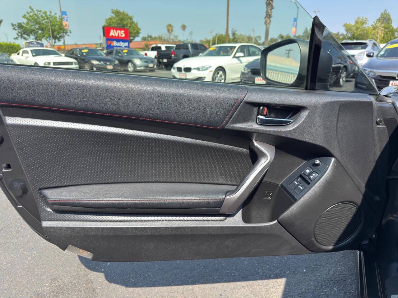 Used 2013 Subaru BRZ Limited w/ Popular Pkg 1B RWD image 10