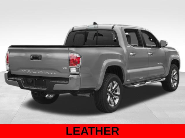 Used 2018 Toyota Tacoma Limited AWD/4WD image 5