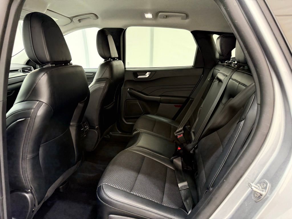 New 2024 Ford Escape SE image 15
