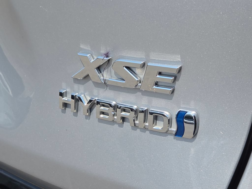 Used 2023 Toyota RAV4 XSE w/ XSE Grade Weather Package AWD/4WD image 28
