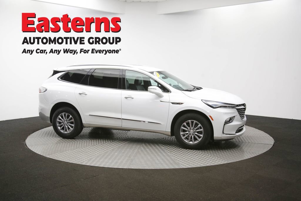 Used 2024 Buick Enclave Premium image 49