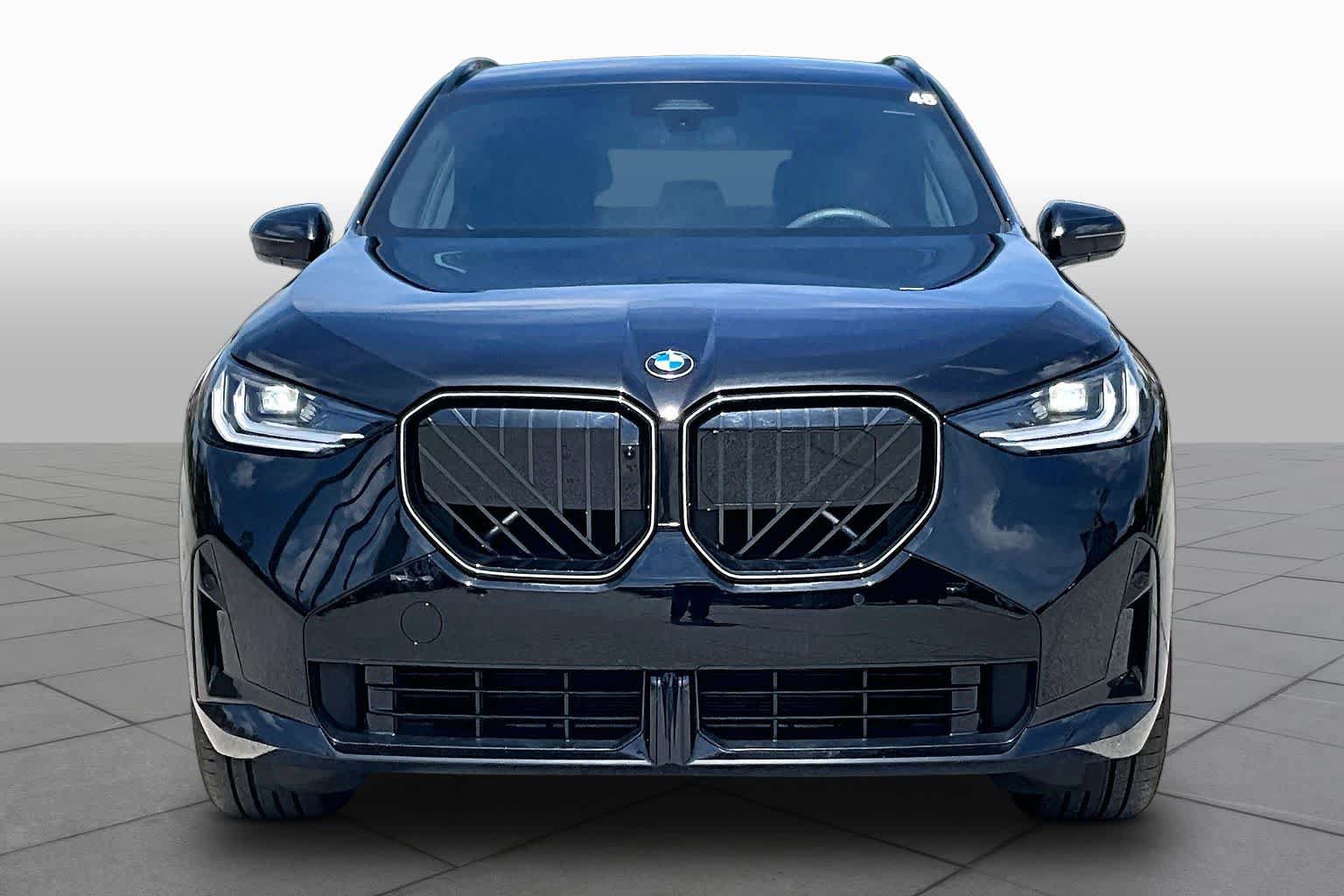 Used 2026 BMW X3 xDrive30i w/ Premium Package AWD/4WD image 3