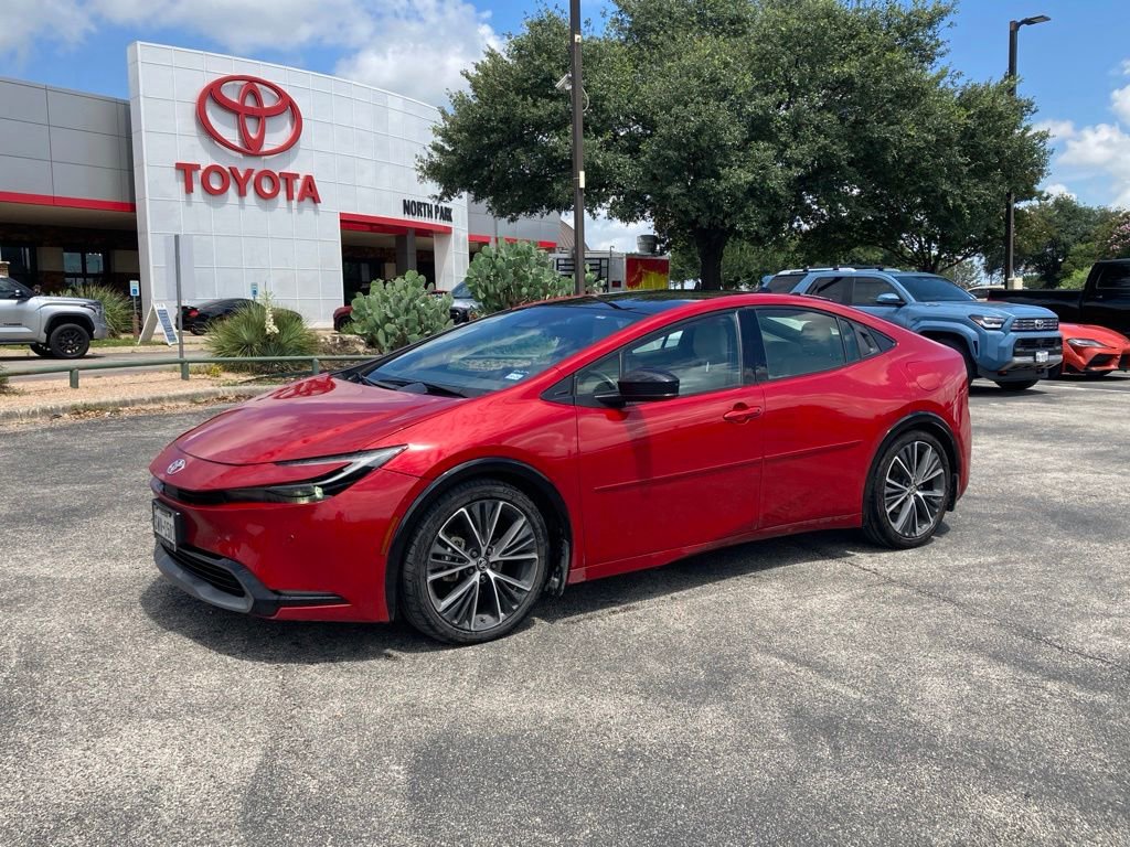Used 2023 Toyota Prius Limited w/ Limited Premium Package FWD video 1