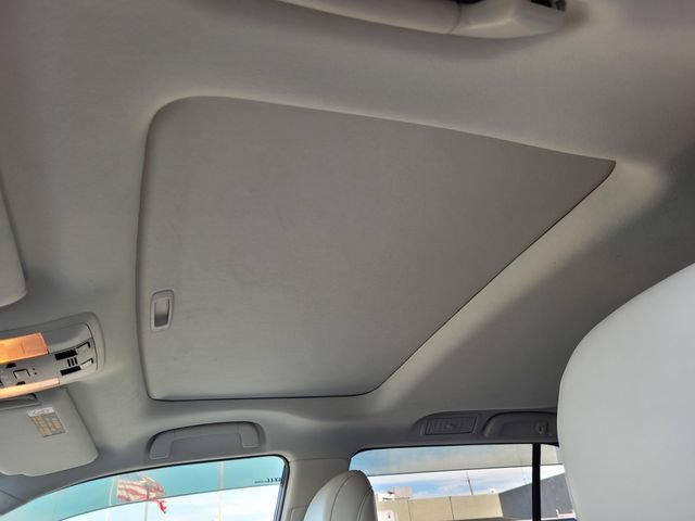 Used 2017 Lexus GX 460 AWD/4WD image 16