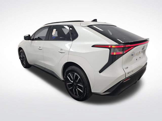 Used 2026 Toyota bZ AWD/4WD image 5
