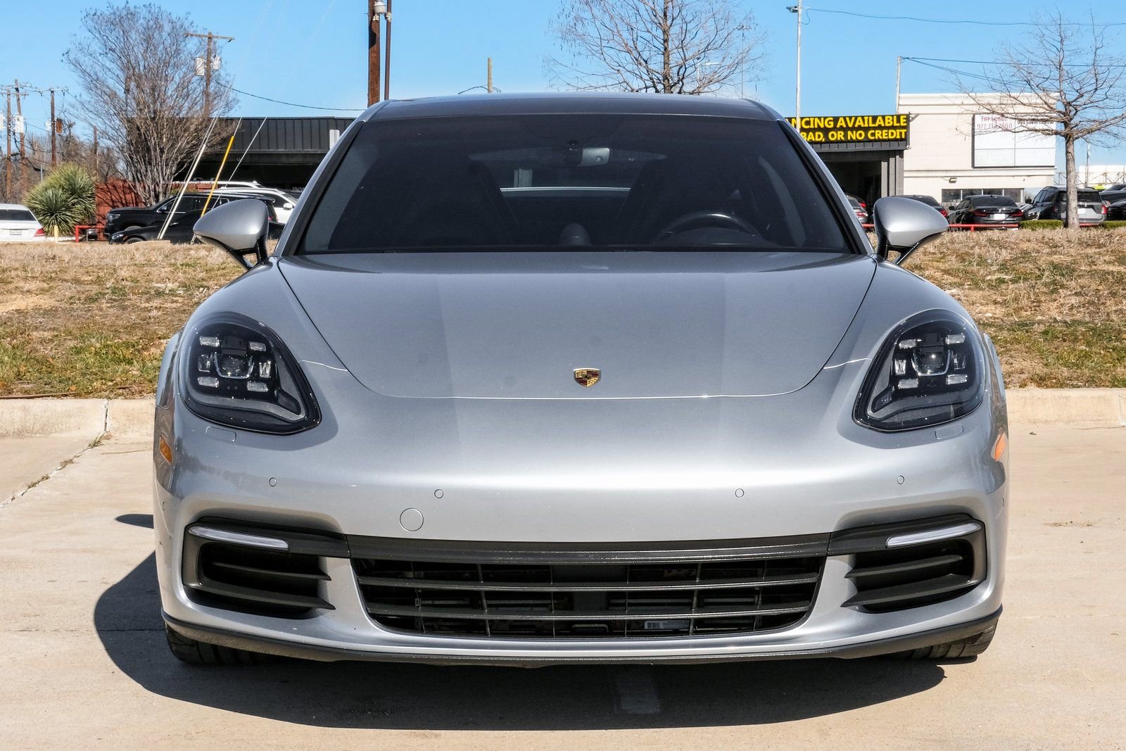 Used 2018 Porsche Panamera 4 AWD/4WD image 3