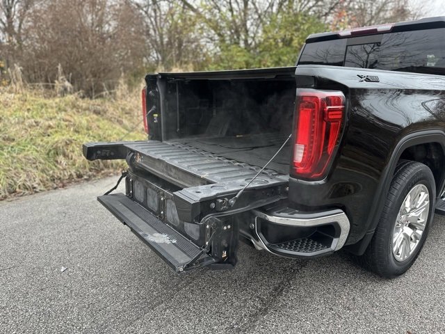 Used 2020 GMC Sierra 1500 SLT w/ SLT Premium Plus Package image 9