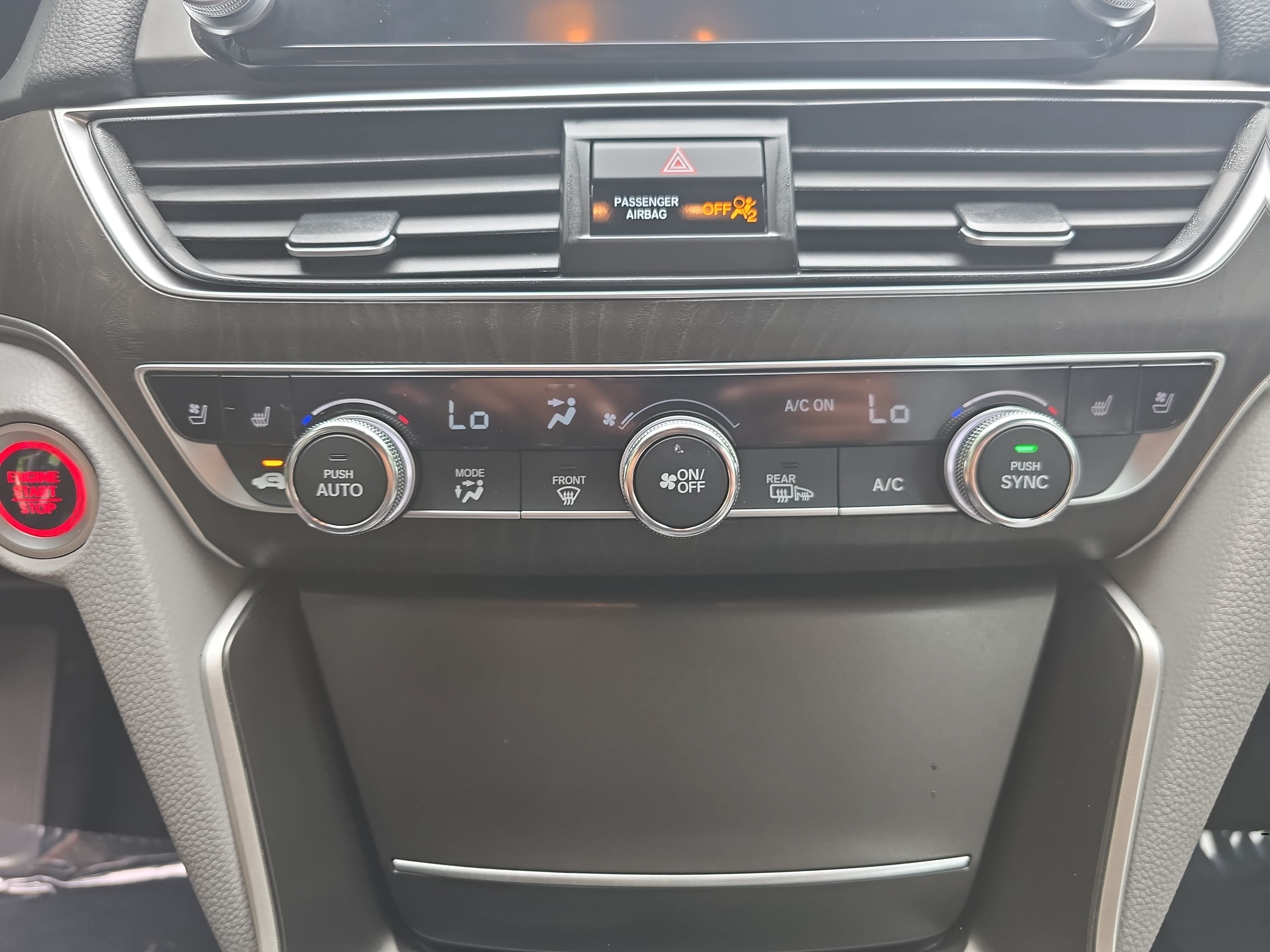 Used 2018 Honda Accord Touring image 25