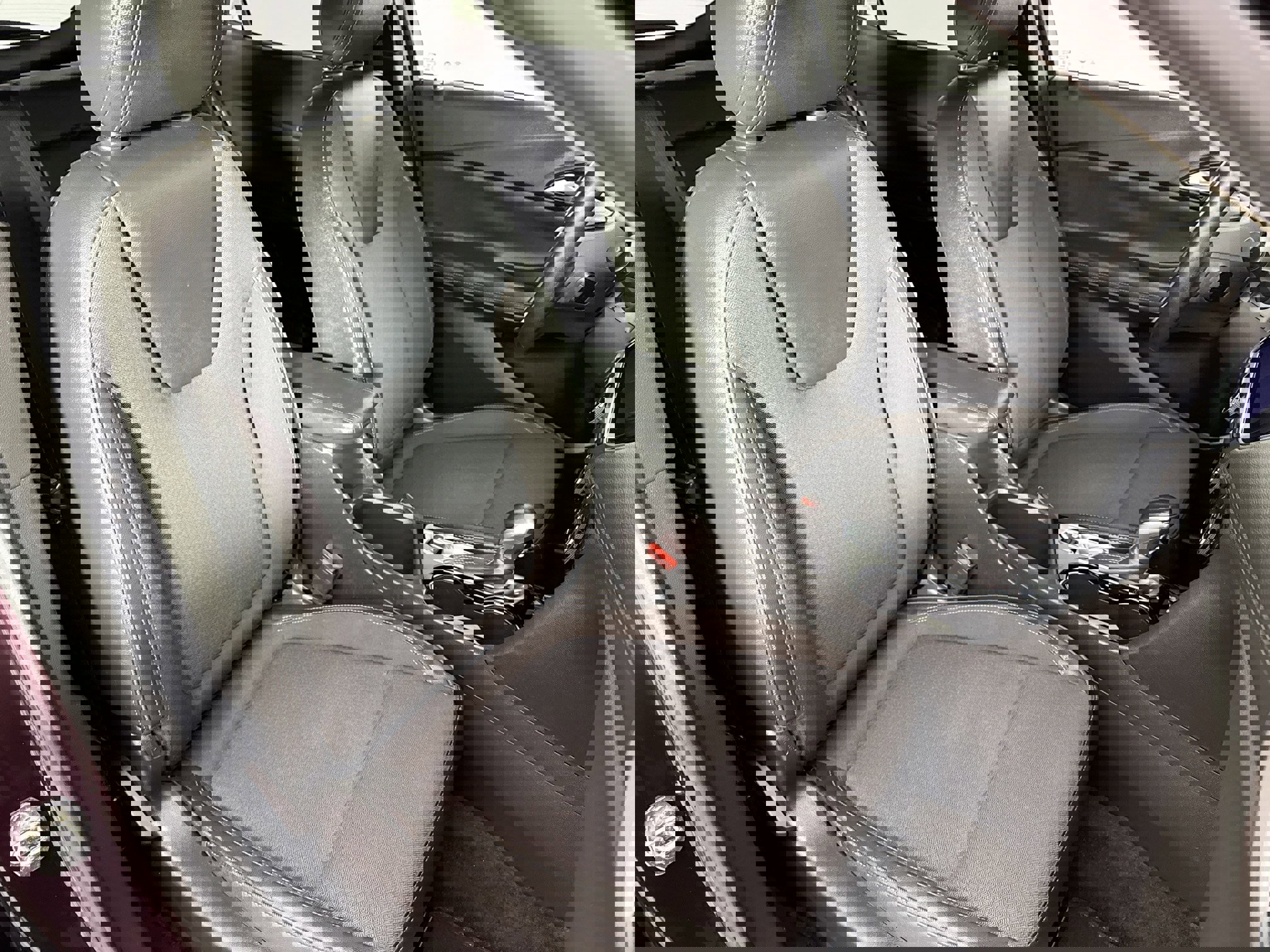 Used 2020 Buick Encore GX Select image 33