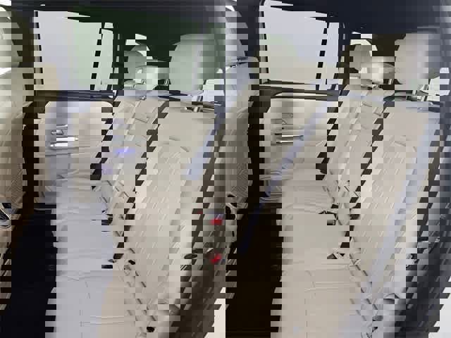 Certified 2025 Mercedes-Benz GLB 250 4MATIC image 96