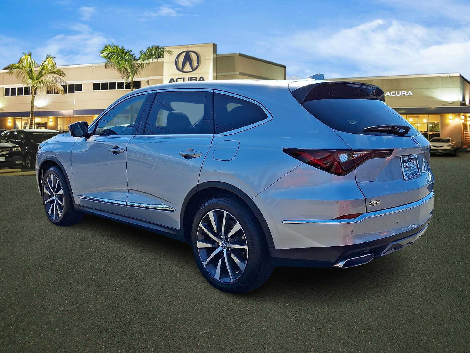Certified 2026 Acura MDX w/ Technology Package AWD/4WD image 4