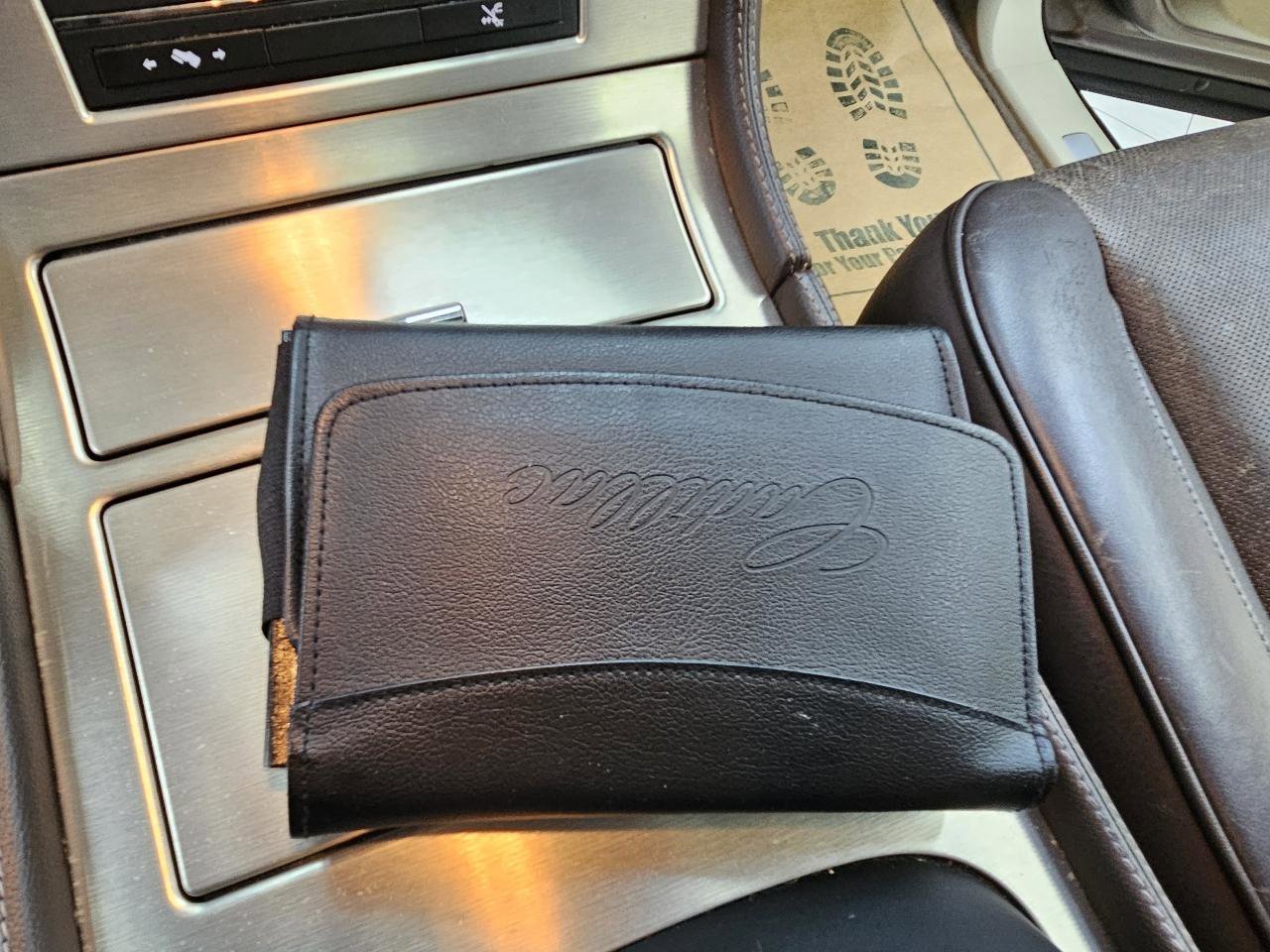 Used 2014 Cadillac Escalade Platinum AWD/4WD image 37