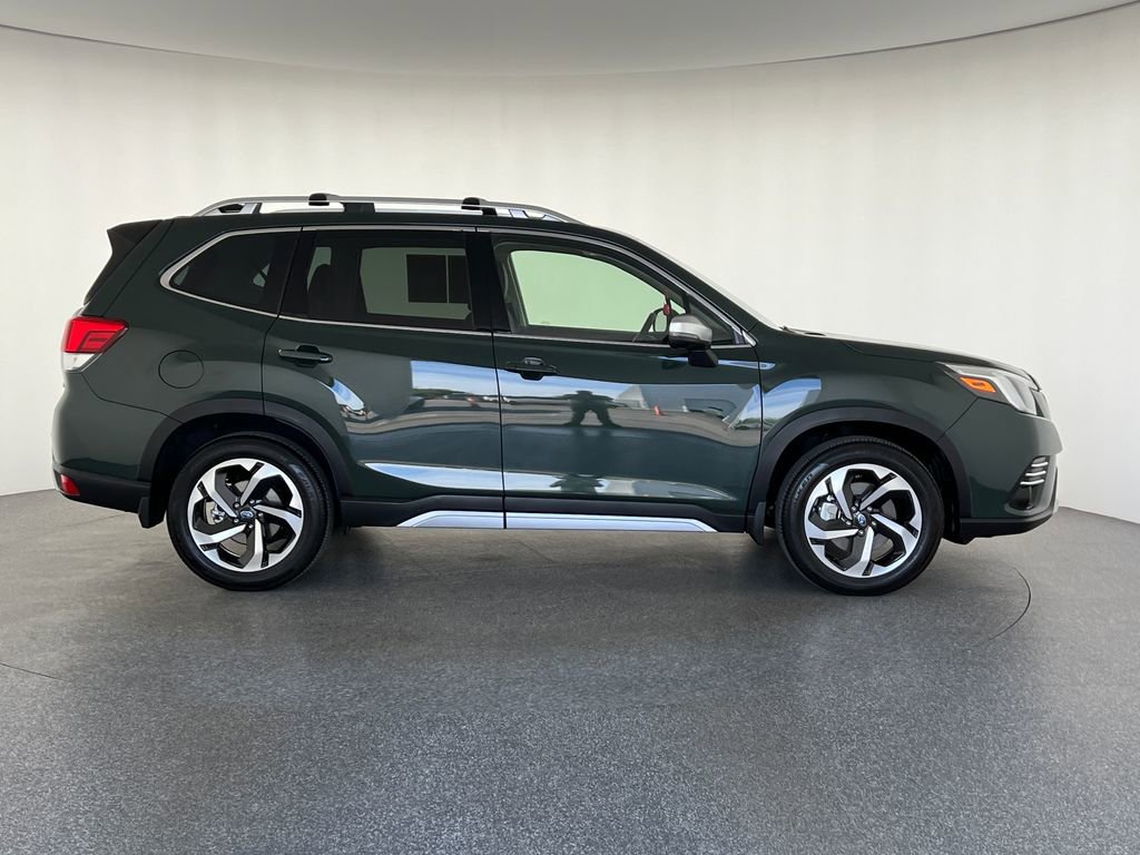 Certified 2024 Subaru Forester Touring AWD/4WD video 2