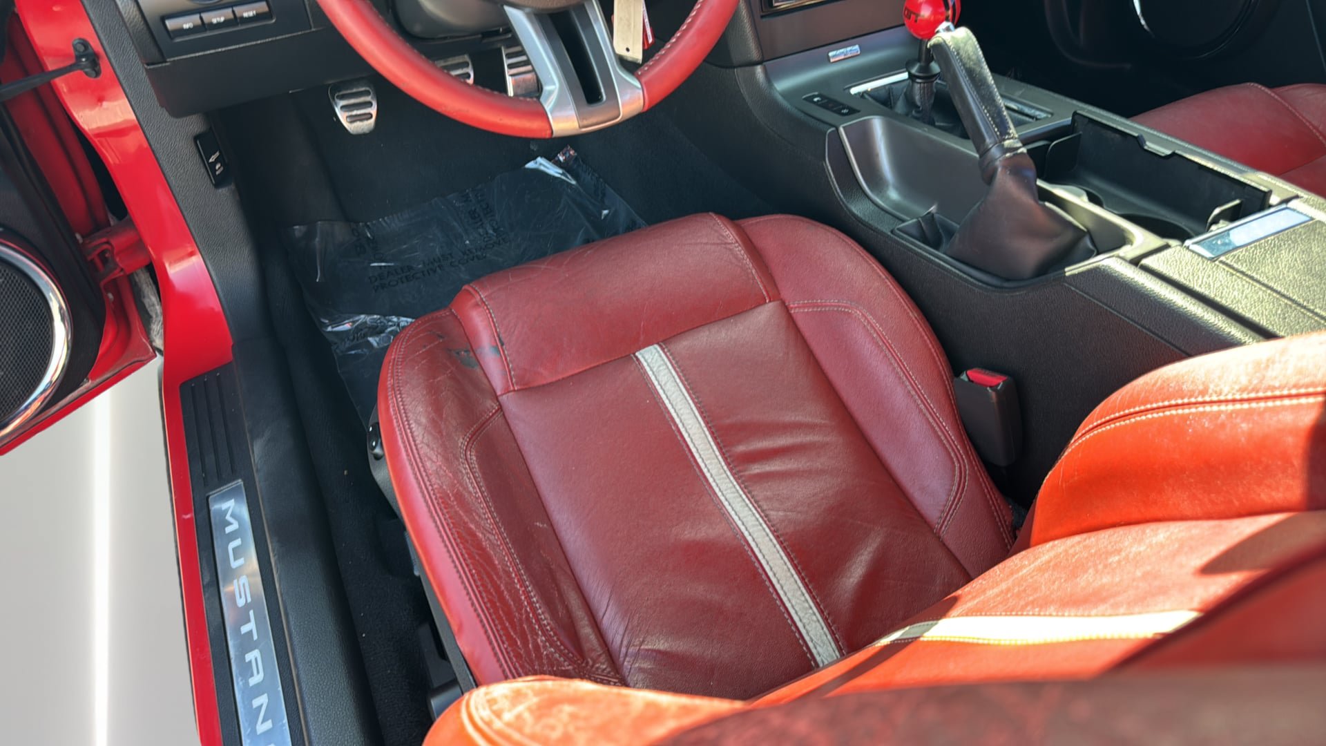 Used 2010 Ford Mustang GT RWD image 20