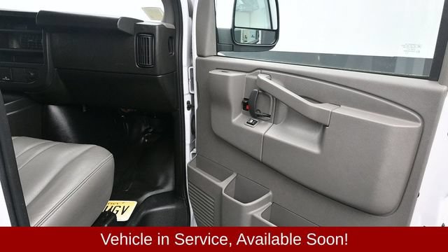 Used 2024 Chevrolet Express 3500 LS RWD image 17