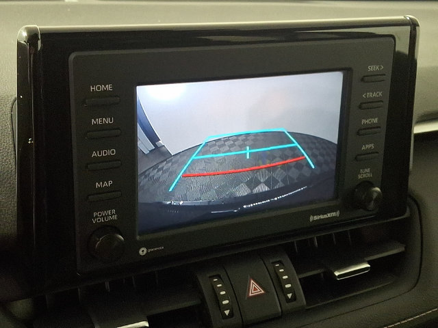 Used 2022 Toyota RAV4 XLE Premium AWD/4WD image 4