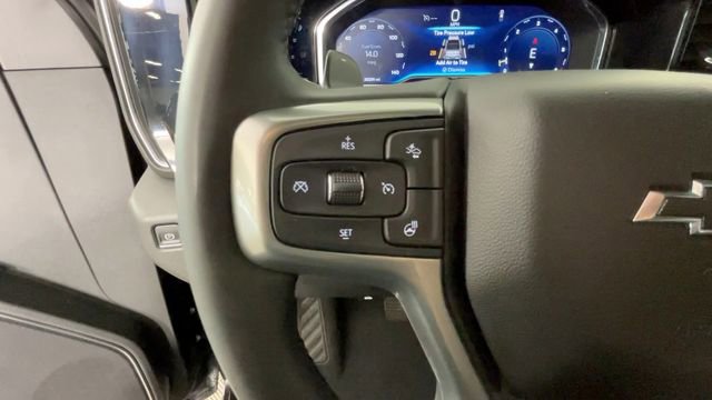 Used 2023 Chevrolet Silverado 1500 LT Trail Boss w/ LT Trail Boss Premium Package AWD/4WD image 22