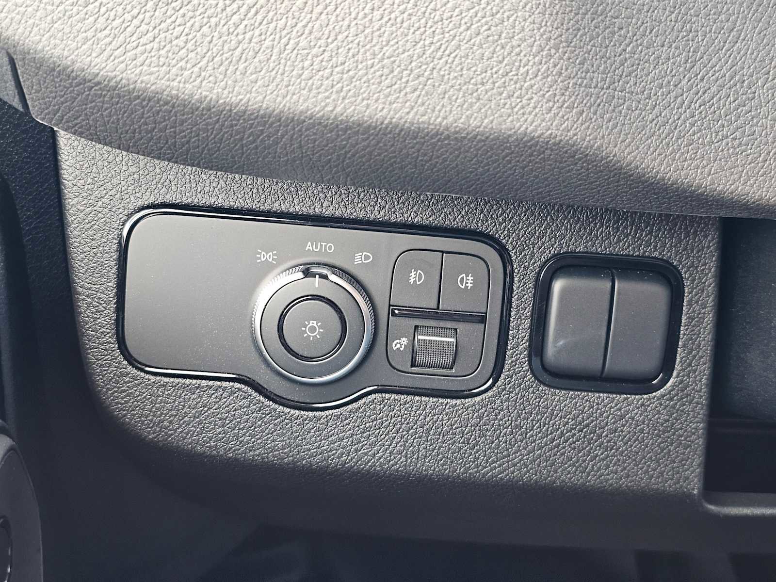 Used 2024 Mercedes-Benz Sprinter 3500 image 28