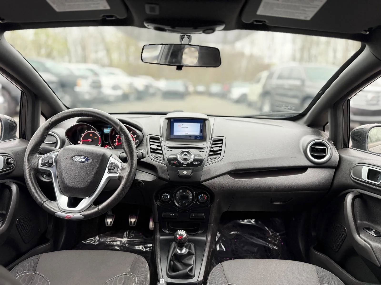 Used 2016 Ford Fiesta ST image 22