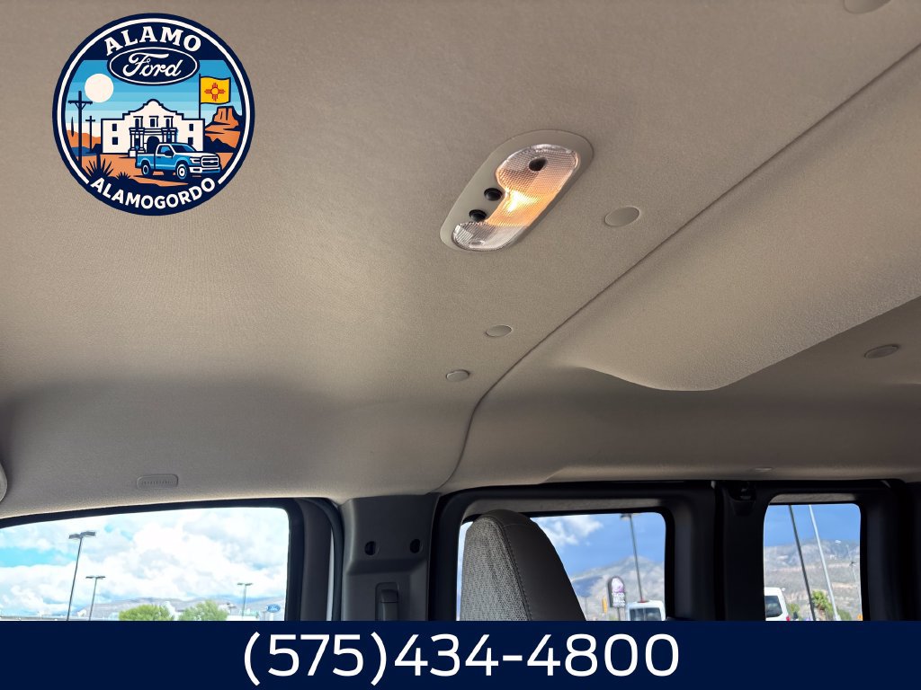 Used 2022 Chevrolet Express 3500 LT w/ LT Preferred Equipment Group RWD image 21