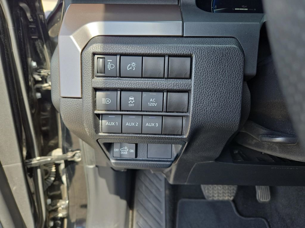 Used 2024 Toyota Tacoma TRD Off-Road w/ TRD Off Road Upgrade Package image 23