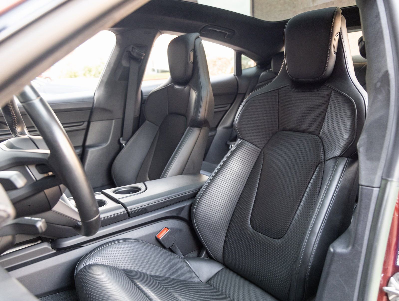 Certified 2022 Porsche Taycan GTS image 5