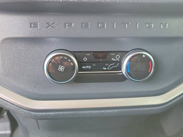 Certified 2025 Ford Expedition Active RWD image 20
