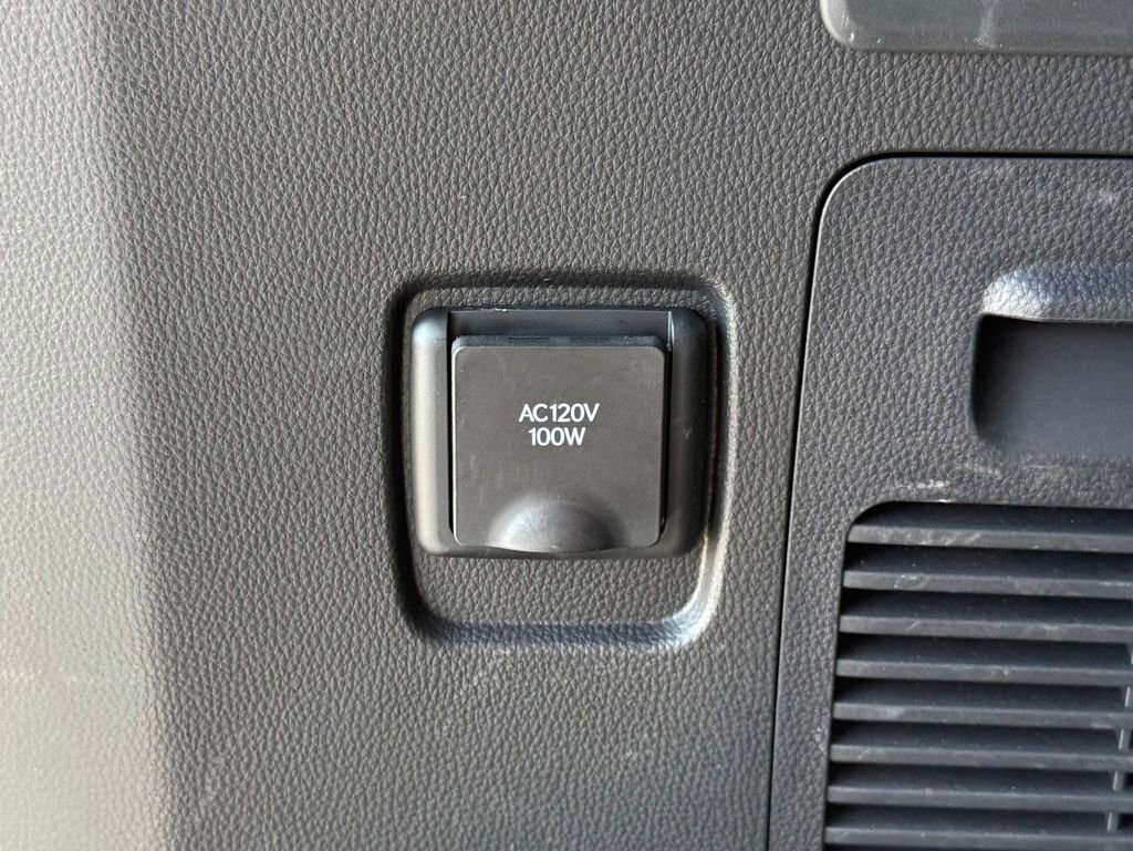 Used 2024 Lexus LX 600 4WD w/ Luxury Package image 42