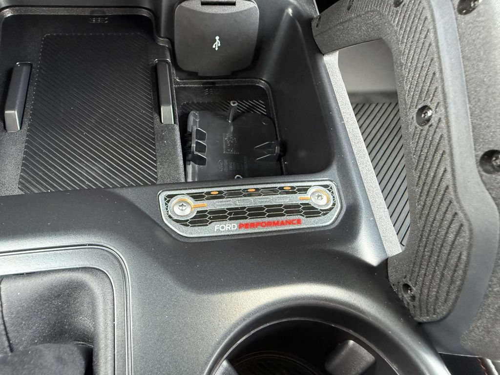 Used 2025 Ford Bronco Raptor AWD/4WD image 29