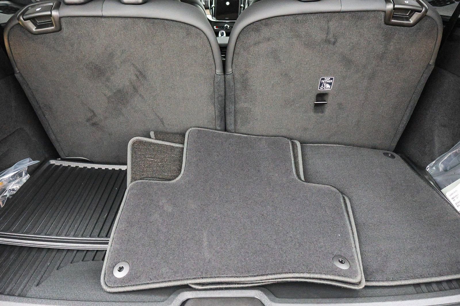 New 2026 Volvo XC90 B6 Plus w/ Protection Package image 26