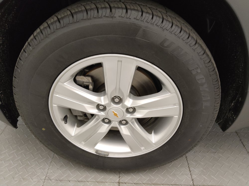 Used 2020 Chevrolet Trax LS w/ Tint and Cruise Package FWD image 31