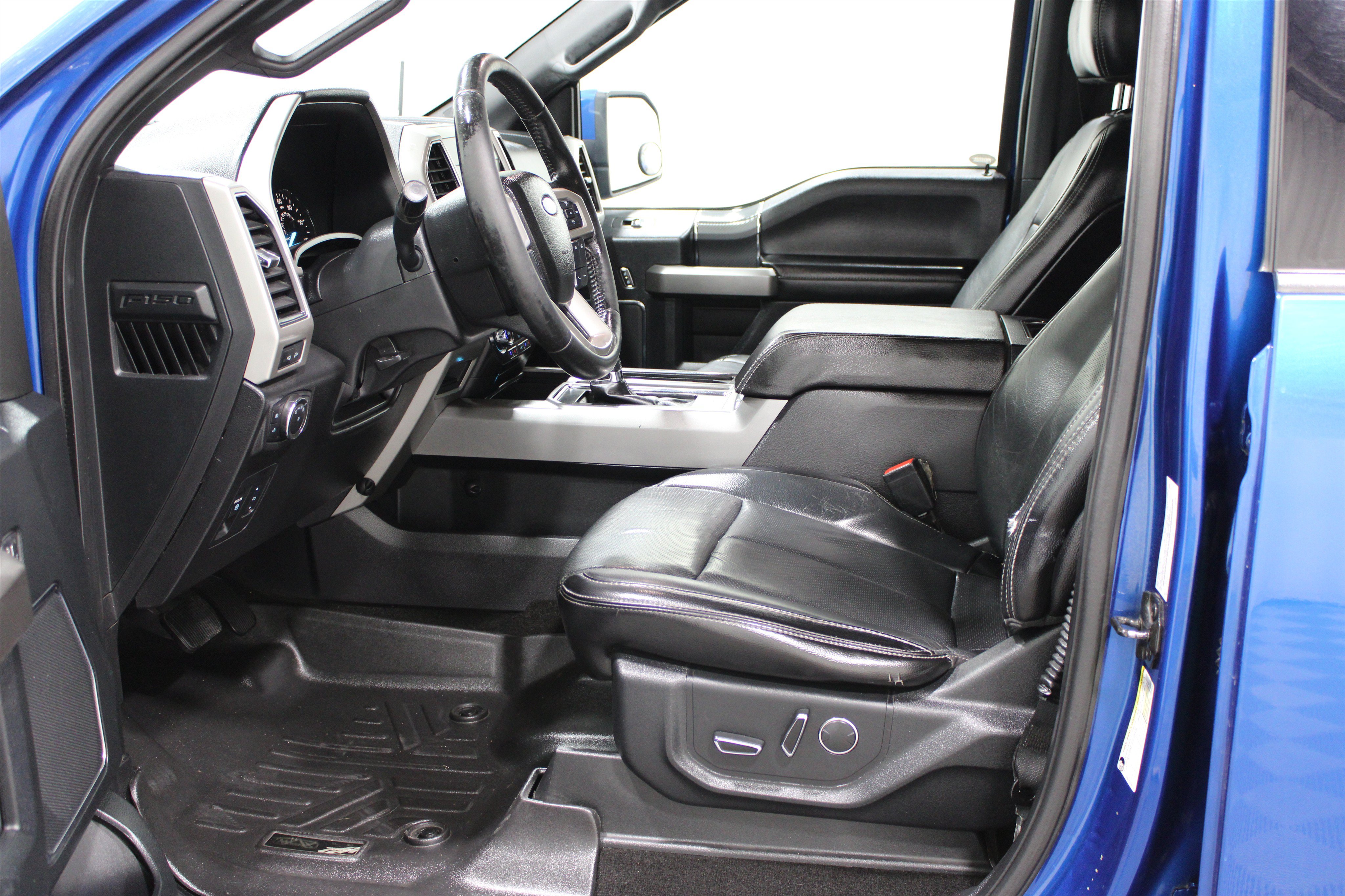 Used 2018 Ford F150 Lariat AWD/4WD image 3
