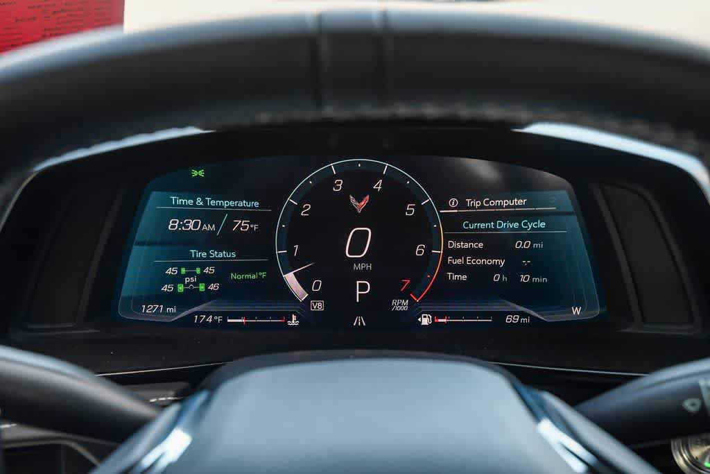 Used 2024 Chevrolet Corvette Stingray Coupe w/ 1LT RWD image 27