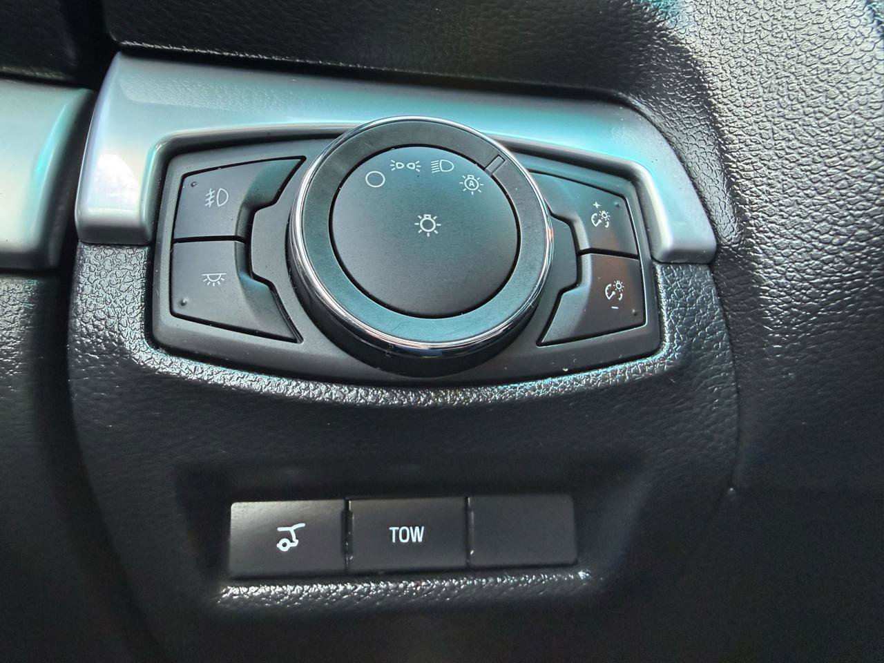 Used 2016 Ford Explorer Sport w/ Equipment Group 401A image 29