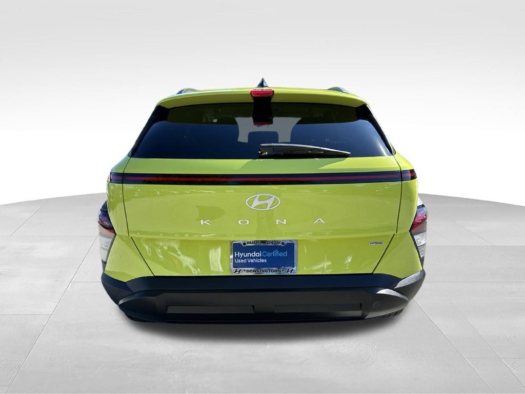 Used 2025 Hyundai Kona SEL AWD/4WD image 6