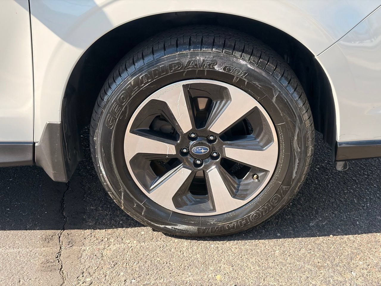 Used 2018 Subaru Forester 2.5i Premium w/ All-Weather Package AWD/4WD image 10