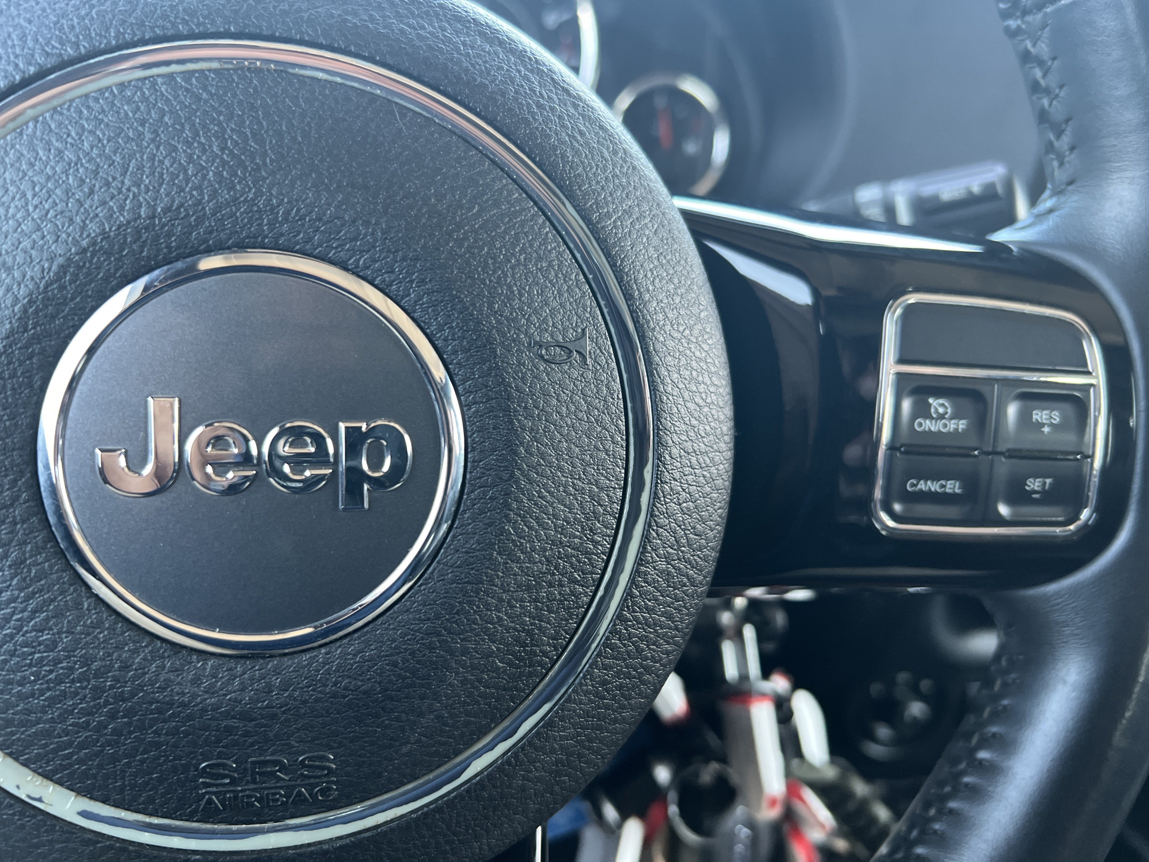 Used 2014 Jeep Wrangler Unlimited Sahara AWD/4WD image 28