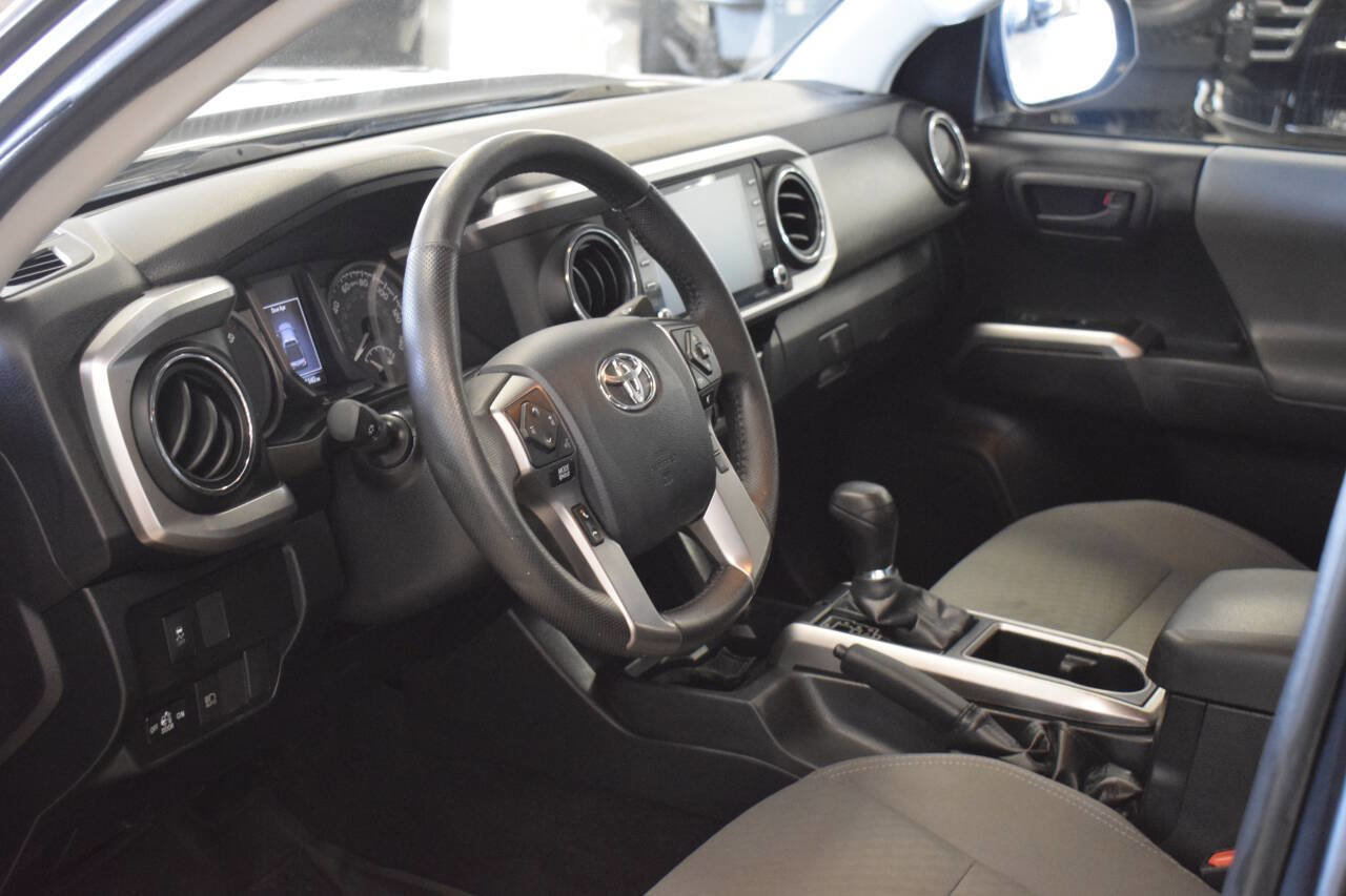 Used 2020 Toyota Tacoma SR5 image 34