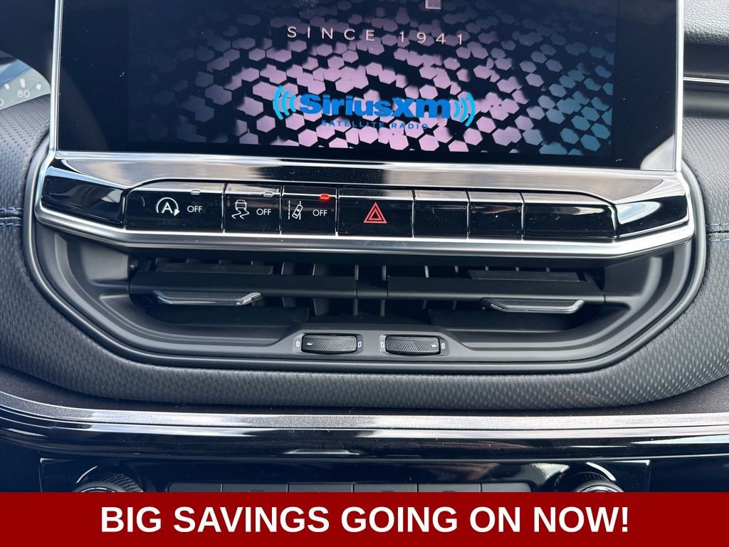 New 2026 Jeep Compass Latitude image 32