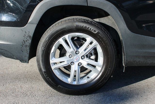 Used 2023 GMC Terrain SLE w/ Driver Convenience Package image 36