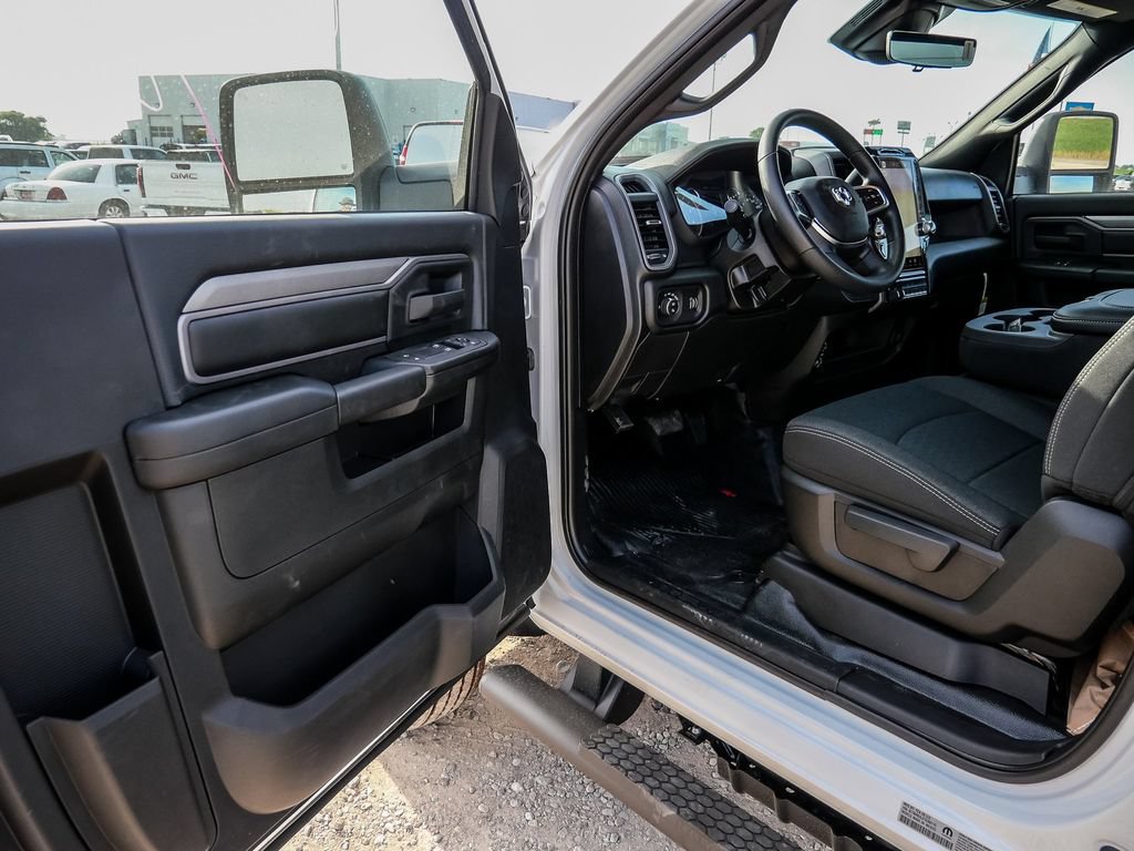 New 2026 RAM 4500 Tradesman RWD image 38