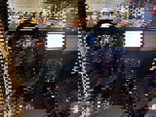 New 2026 Jeep Gladiator Sport image 11