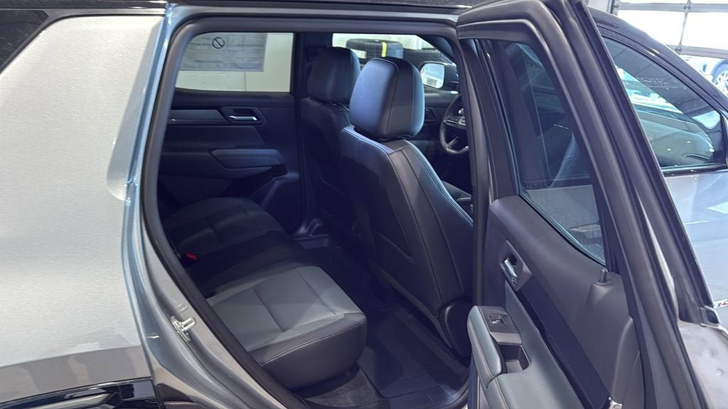 New 2026 GMC Terrain AT4 w/ Convenience Package III AWD/4WD image 14