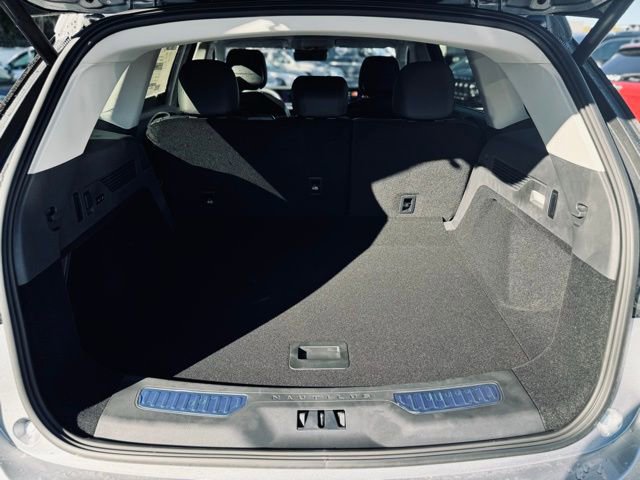 New 2026 Lincoln Nautilus Premier w/ Equipment Group 102A image 9