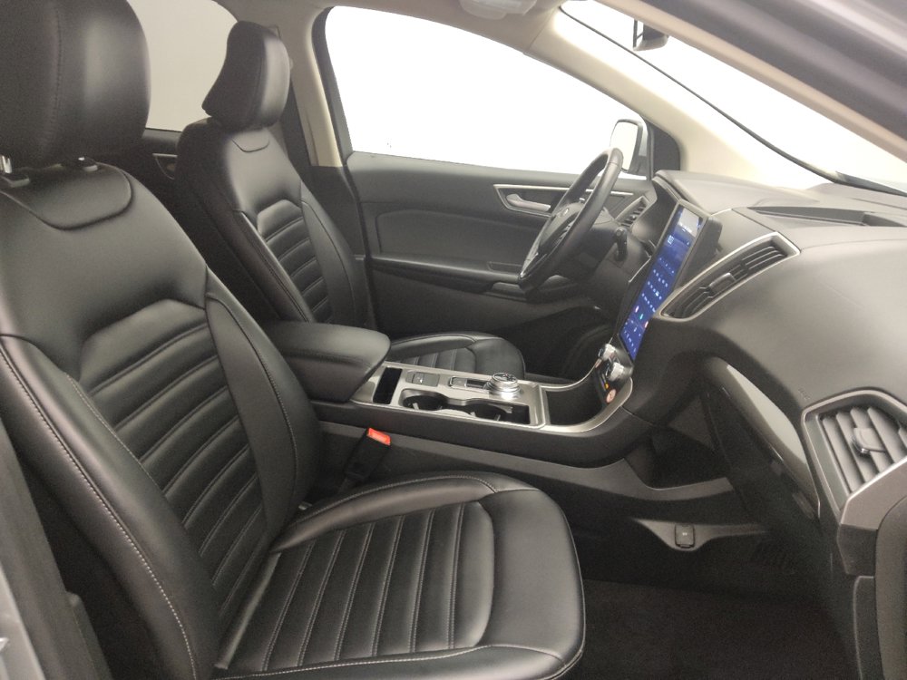 Used 2023 Ford Edge SEL image 21