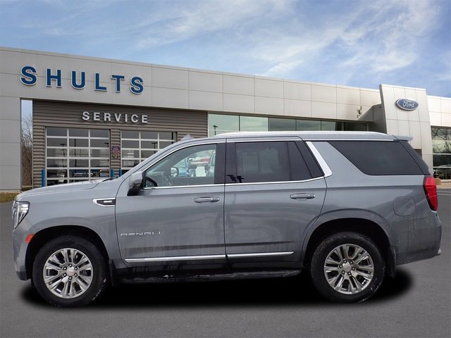 Used 2022 GMC Yukon Denali image 2
