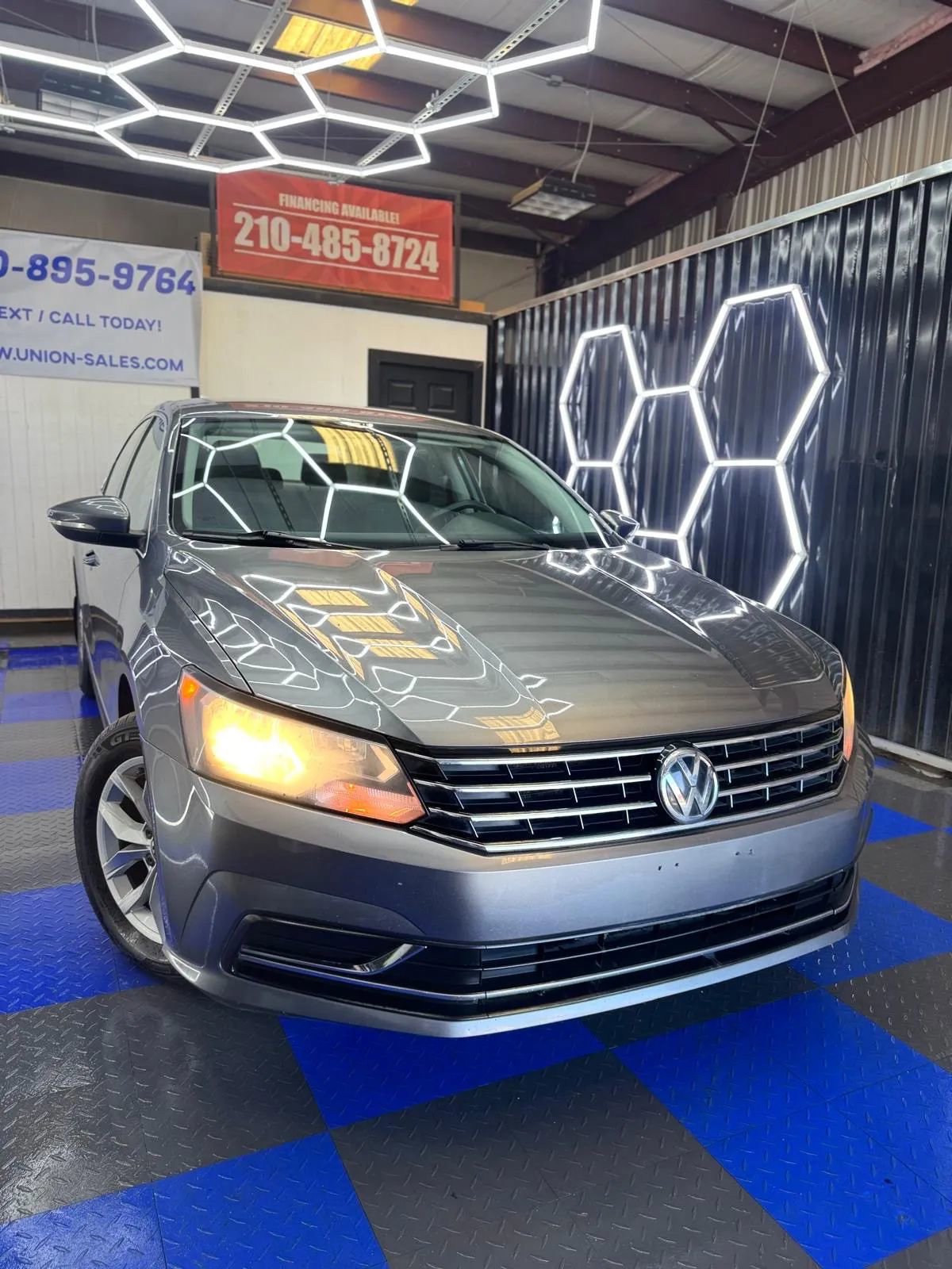 Used 2016 Volkswagen Passat 1.8T S image 12