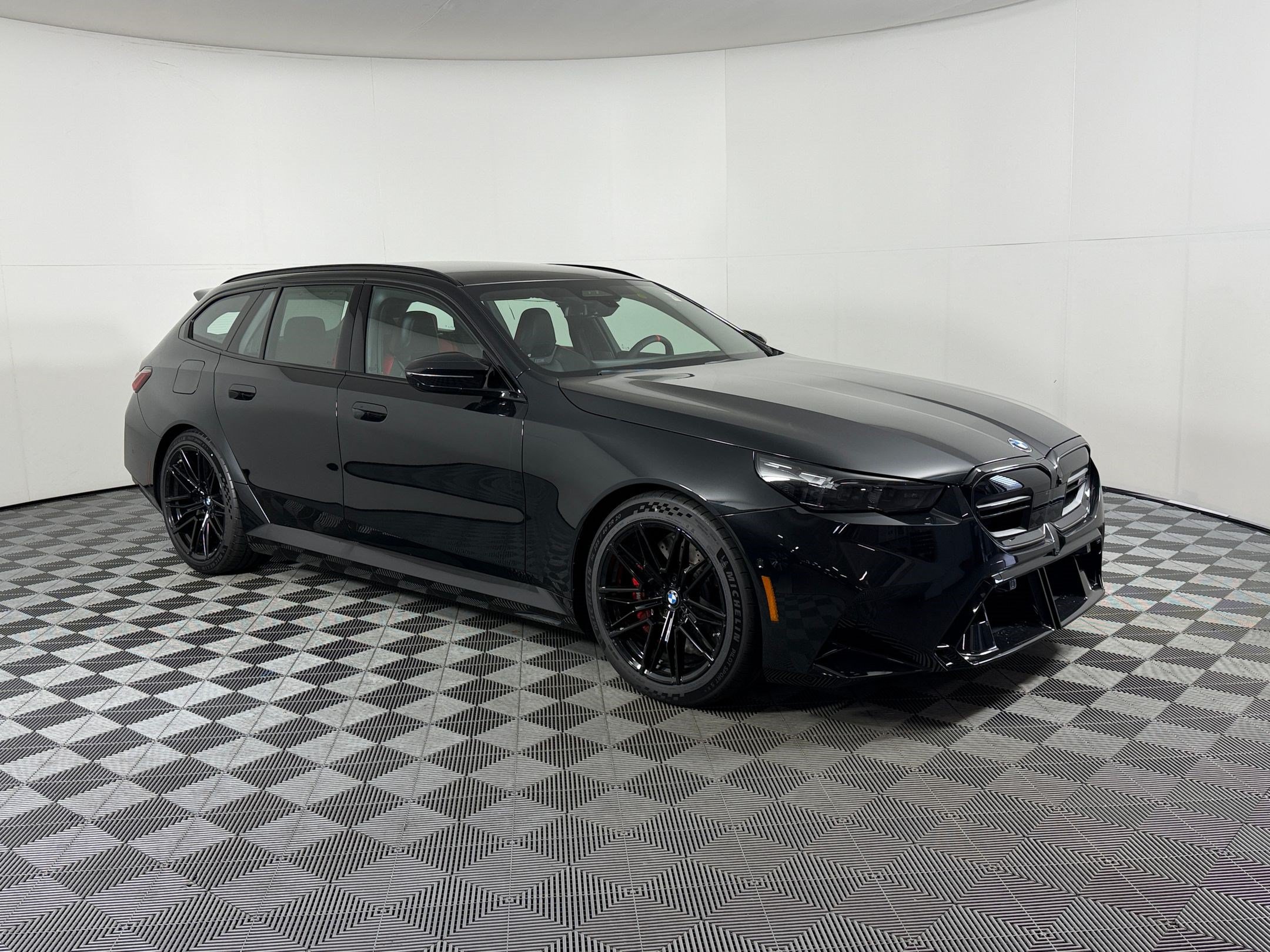 New 2027 BMW M5 Touring AWD/4WD image 7