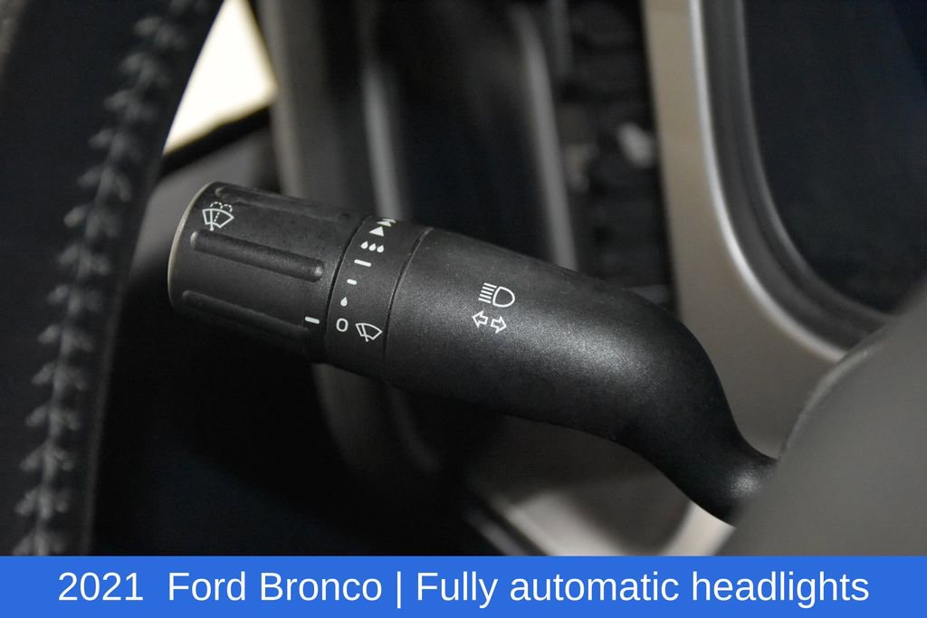 Used 2021 Ford Bronco Outer Banks image 11